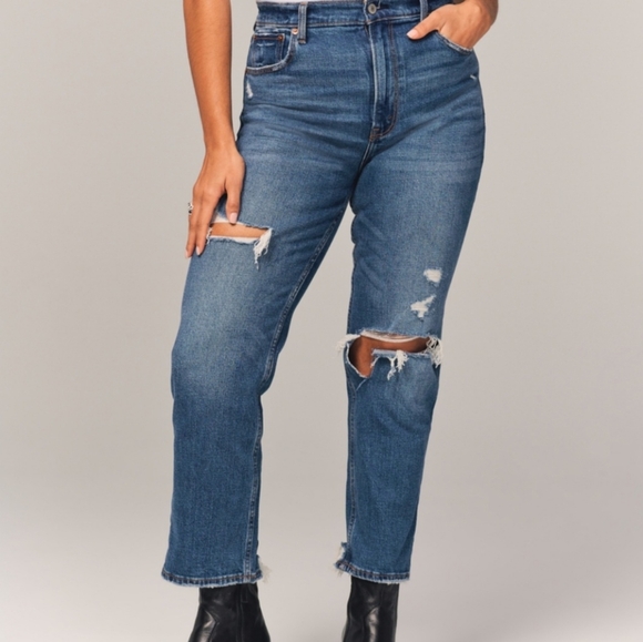 Abercrombie Ankle Straight jeans - Picture 3 of 3